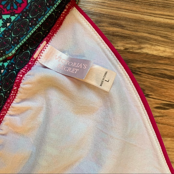 Victoria’s Secret - retro look two piece 👙 - Picture 6 of 8